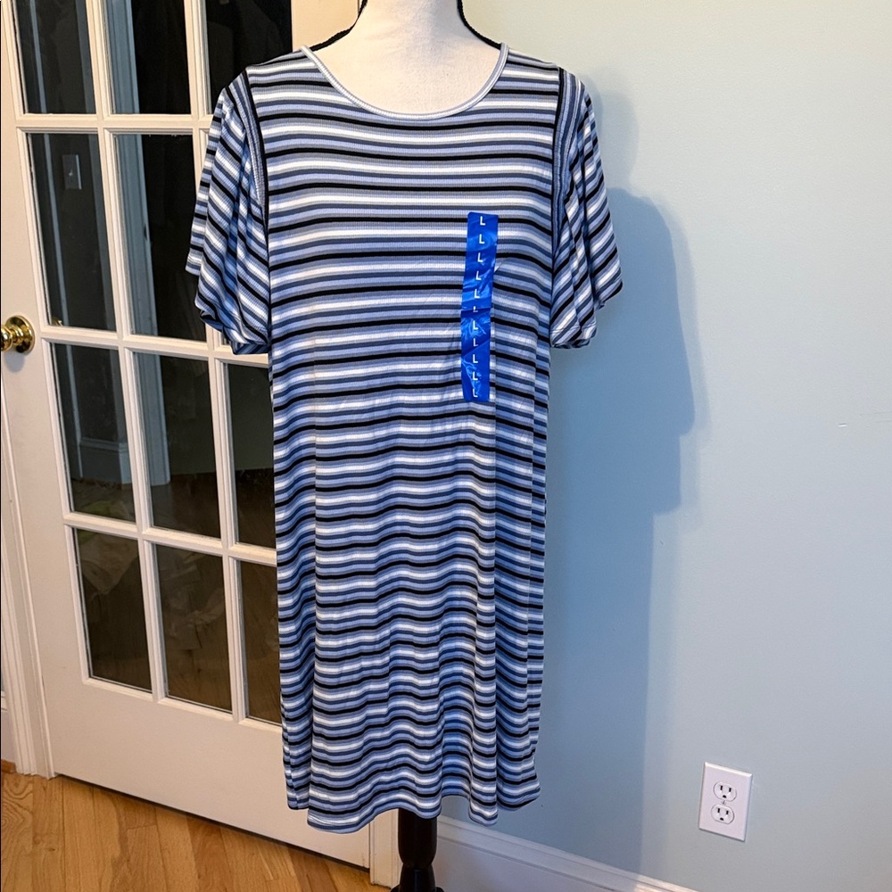 ECOTHREADS Dress